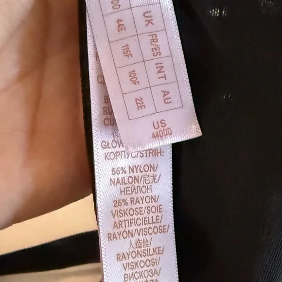 Savage X Fenty Cold-Hearted Snake Lace
Unlined Demi Bra - 44DDD - Picture 4 of 5